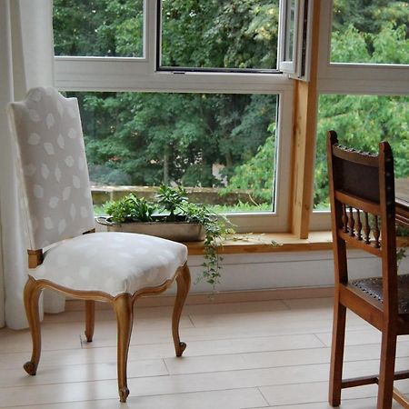 ブザンソン A L'Oree Du Parc Bed & Breakfast エクステリア 写真